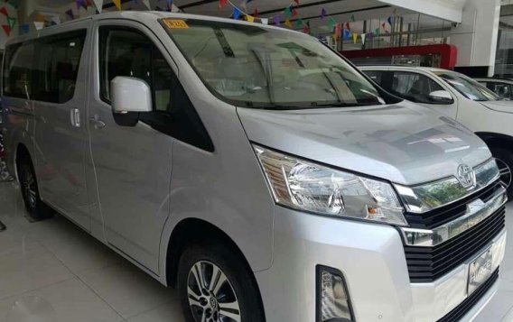 2019 TOYOTA HIACE FOR SALEA