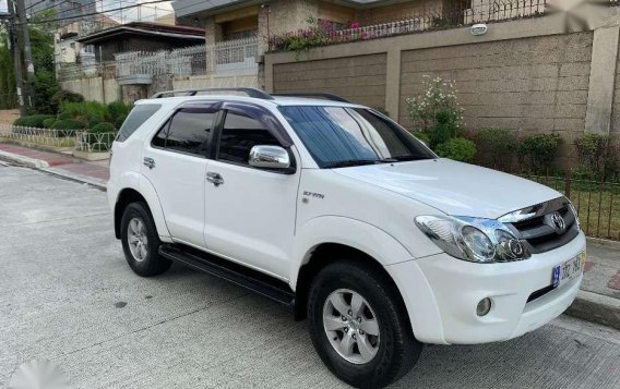 2006 Toyota Fortuner AT for sale-5