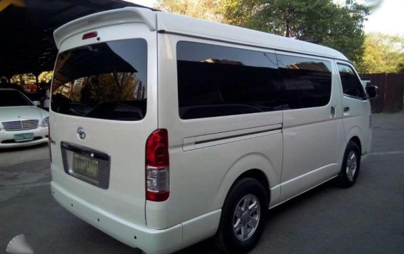 2013 Toyota Hiace Super Grandia for sale -5