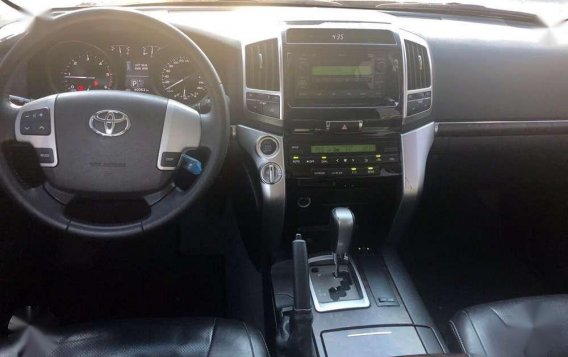 2015 Toyota Land Cruiser LC200 for sale -3