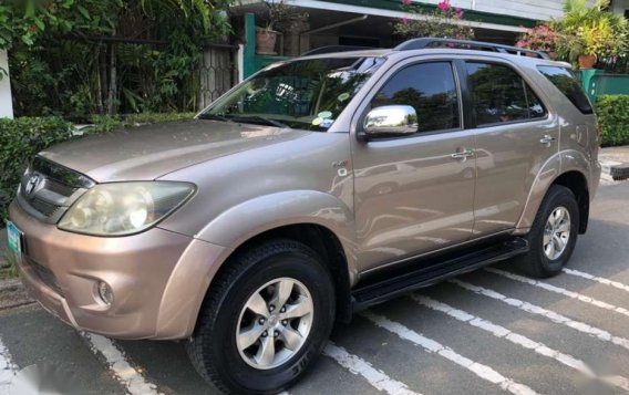 Toyota Fortuner G 4x2 Diesel AT (70t kms.)