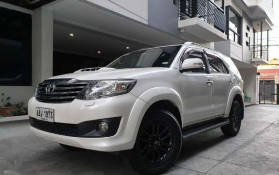 2014 Toyota Fortuner 3.0V 4x4 Top of the line-3