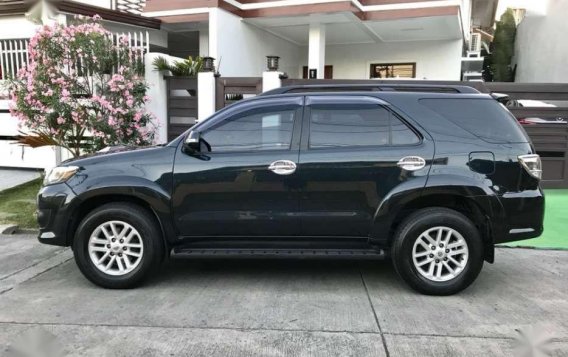 2012 Toyota Fortuner V. 4x4 Matic Airbag-1