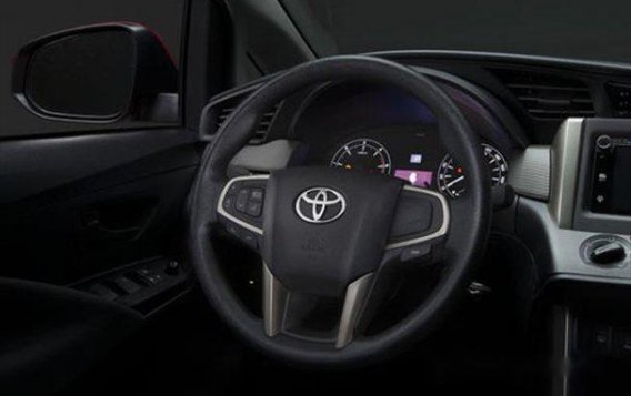Toyota Innova E 2019 for sale-8