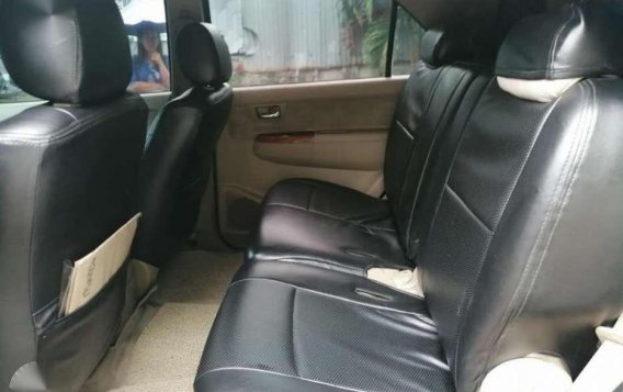 TOYOTA FORTUNER G 2011 Manual for sale-4