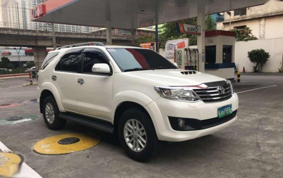 2014 Toyota Fortuner v Automatic Diesel 4x2 Automatic-6
