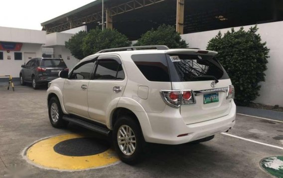 2014 Toyota Fortuner v Automatic Diesel 4x2 Automatic-8