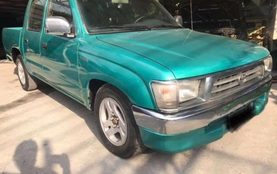 2000 Toyota Hilux for sale-1