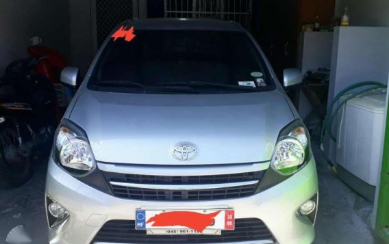 SELLING TOYOTA Wigo G 2017 model