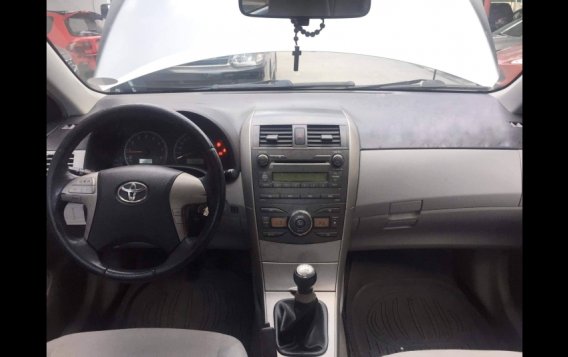 2009 Toyota Corolla Altis 1.6 G MT-4