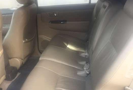 2013 Toyota Fortuner 4x2 G AT diesel FOR SALE-5