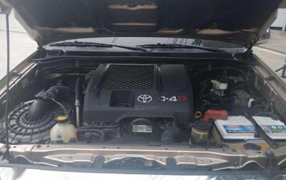 2011 Toyota Fortuner 4x4 3.0 V Diesel Automatic Transmission-5