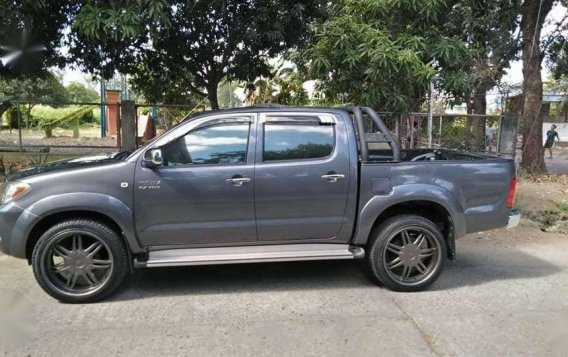 For sale.. 2007 Toyota Hilux G-1