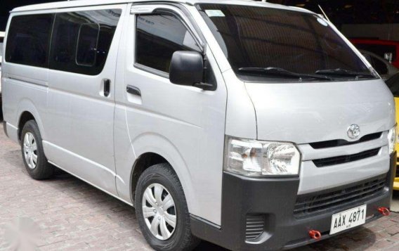 2014 Toyota Hiace Commuter  TOP of the Line-6