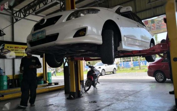 2010 Toyota Corolla Altis 2010 1.6 v variant Top of the line-1