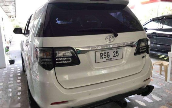 2014 Toyota Fortuner 2.5V Automatic Diesel for sale-8