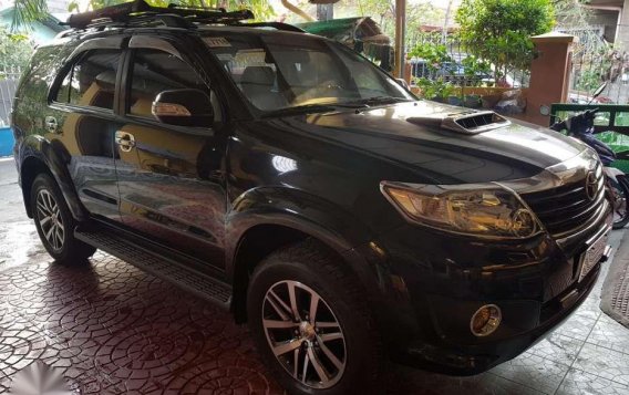 2013 Toyota Fortuner G MT DSL loaded and fresh-8