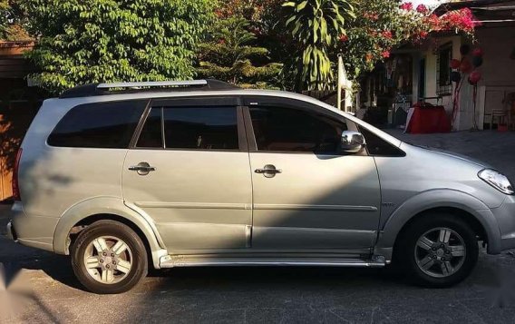 For sale: Toyota Innova G Matic Gas 2007-1