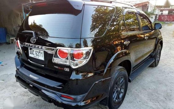 2015 Toyota Fortuner G AT Diesel TRD Black Edition-7