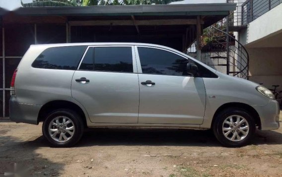 2011 Toyota Innova E for sale-1