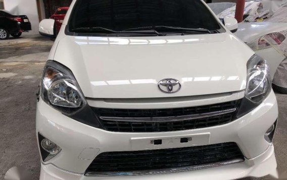 2016 Toyota Wigo 1.0 G TRD Automatic White Color