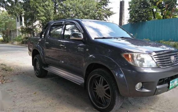 For sale.. 2007 Toyota Hilux G-3