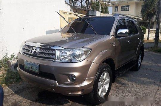 Toyota Fortuner 2010 G AT for sale