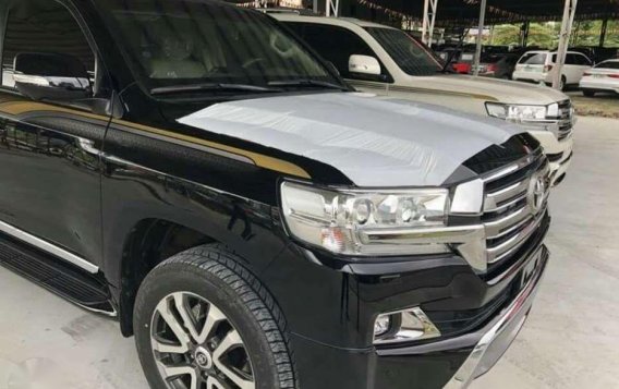 2019 Toyota Land Cruiser Bulletproof LevelB6 3Gunport Emirates Armourd