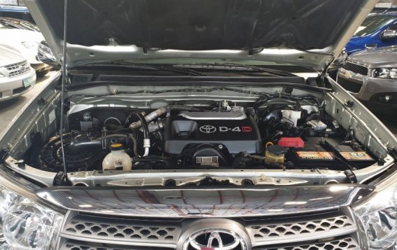 2010 Toyota Fortuner G AT DSL (4X2) FOR SALE-4