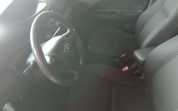 Toyota Vios 1.3 E 2012 Model Red Manual Transmission-6