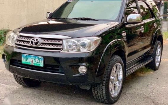 2010 Toyota Fortuner G 4x2 Diesel AT for sale-2