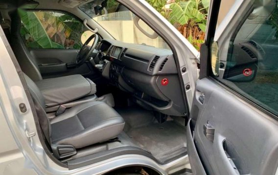 2015 Toyota Hi-Ace for sale-4