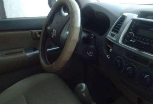 Toyota Hilux 4x2 manual 2013model FOR SALE-4
