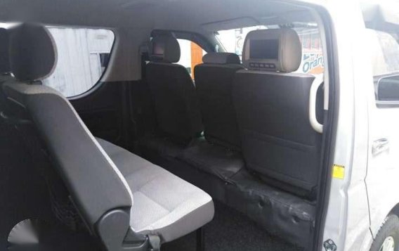 2014 Toyota HI ace GL grandia Automatic First owner-9