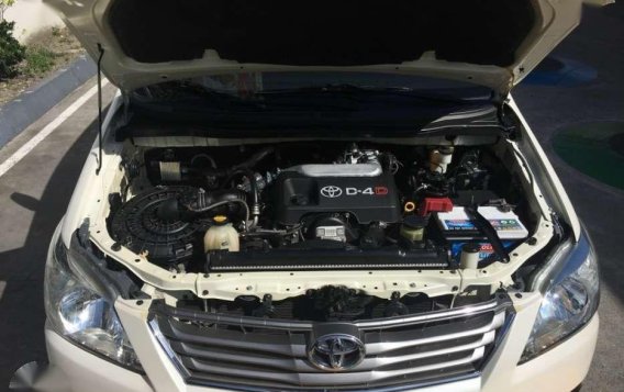 2014 Toyota Innova G Automatic Diesel Casa record -11