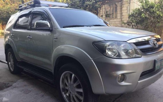 Toyota Fortuner 2006 Model G FOR SALE-1