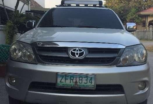 Toyota Fortuner 2006 Model G FOR SALE