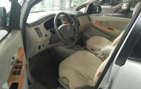 2010 Toyota Innova G Diesel matic FOR SALE