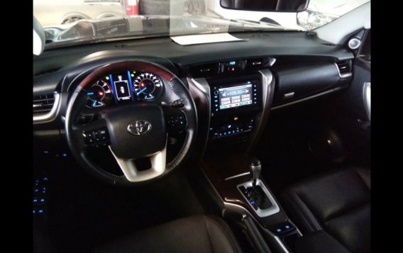 2016 Toyota Fortuner 2.4 V Diesel 4x2 AT SUV -3