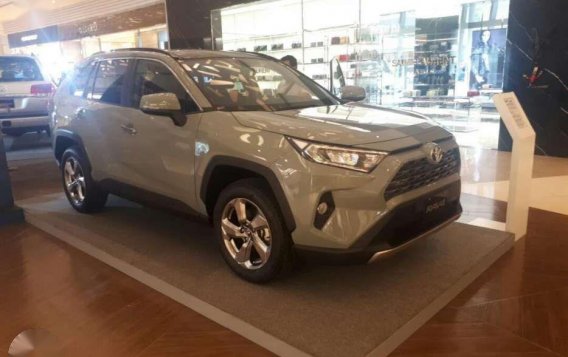 Toyota Rav4 2019 brand new Hurry up limited stock only and Rush G AT-11