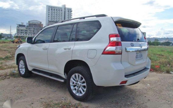 2016 Toyota Prado VX gas Automatic with 10tkms odo only-3