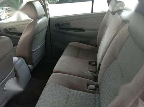 Toyota Innova E 2011 Model Automatic Transmission-8