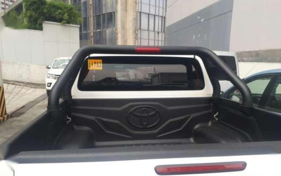 TOYOTA Hilux conquest 2019 brand new with unit on hand -8