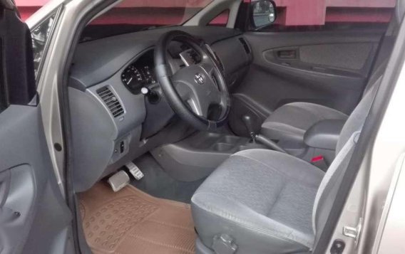 2012 Toyota Innova E for sale-5