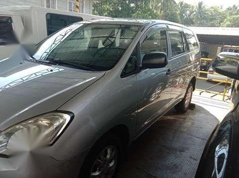 Toyota Innova E 2011 Model Automatic Transmission-2