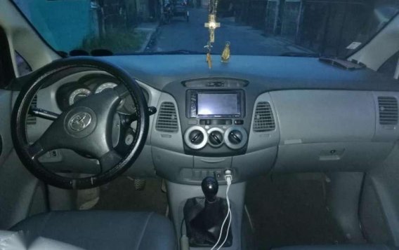 Toyota Innova 2005 model FOR SALE-8