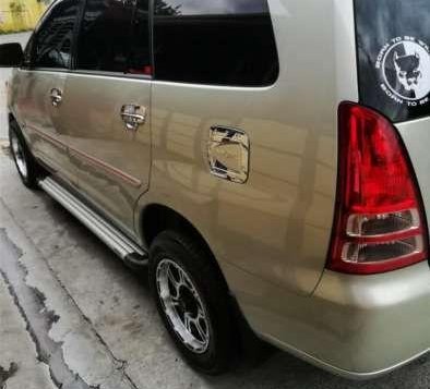 FOR SALE TOYOTA Innova G 2006 Diesel MT-3