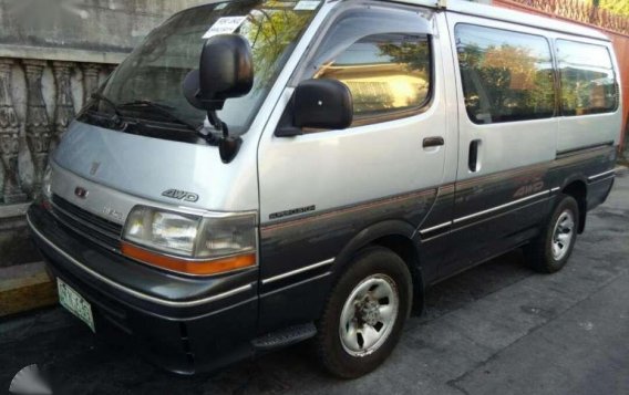 TOYOTA HIACE 2003 FOR SALE-4