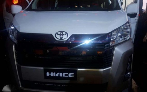 TOYOTA Hiace GL Grandia 2019 Brand New with unit on hand-4