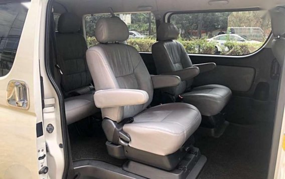 Toyota Hiace super grandia 2013 for sale-3